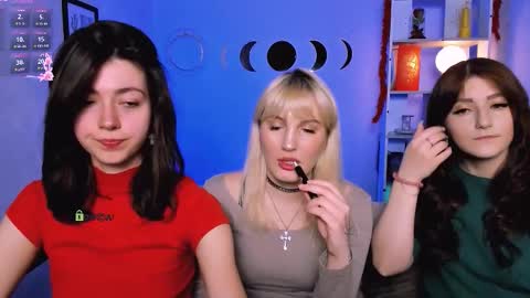 kitniss online show from 03/22/26, 08:23