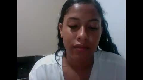Snapshot of kitra_new chatting on 10/22/25, 09:09 kitra_new online show from 10/22/25, 09:09