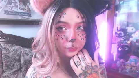 Ari Keimiwrights  online show from 10/19/25, 08:31