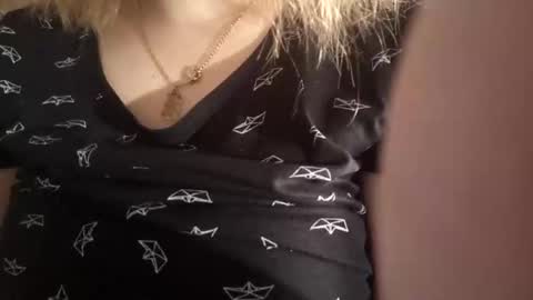 kitsuneniki online show from 02/16/26, 05:53