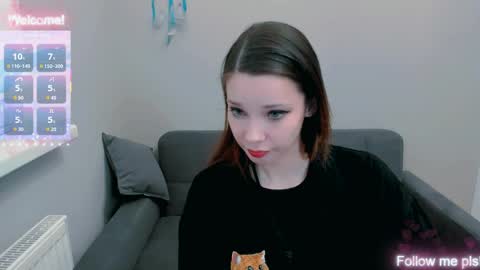 Snapshot of kitten_alisa chatting on 06/07/26, 06:11 Alissa online show from 06/07/26, 06:11