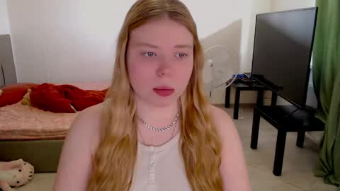 Snapshot of kitten_jenny01 chatting on 05/13/26, 12:46 Jennyblonde and Emmabrunette online show from 05/13/26, 12:46