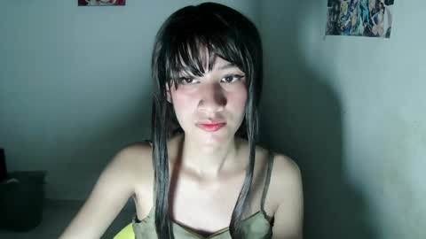 Snapshot of kitten_punches01 chatting on 05/26/26, 06:20 kitten_punches01 online show from 05/26/26, 06:20