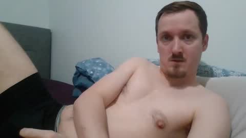 Snapshot of kittenfoxxx chatting on 01/09/25, 03:01 kittenfoxxx online show from 01/09/25, 03:01