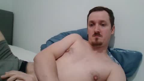 Snapshot of kittenfoxxx chatting on 01/16/25, 04:50 kittenfoxxx online show from 01/16/25, 04:50