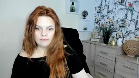 Kitten online show from 05/12/26, 01:52
