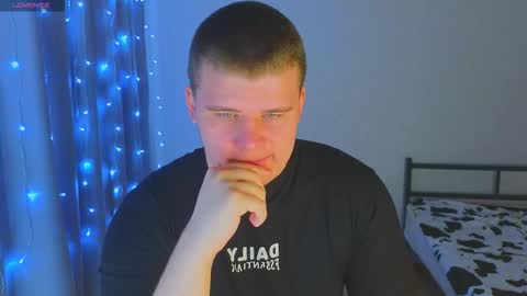 Vlad online show from 11/26/25, 03:51