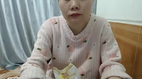 kitti_baby2x online show from 12/21/25, 02:08