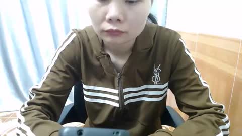 kitti_baby2x online show from 12/23/25, 01:03