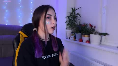 Veronica online show from 10/25/25, 04:46