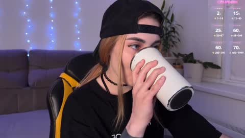 Veronica online show from 04/11/26, 08:02
