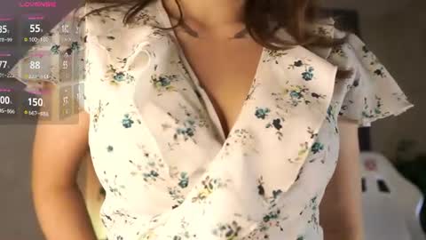 Snapshot of kittiesland chatting on 07/13/26, 08:22 Agatha online show from 07/13/26, 08:22