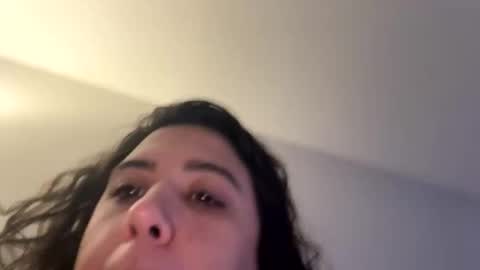 Snapshot of kitty3202 chatting on 10/13/25, 12:38 kitty3202 online show from 10/13/25, 12:38