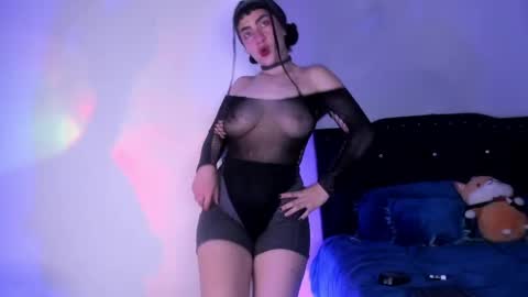 kitty__chs online show from 04/06/26, 12:19