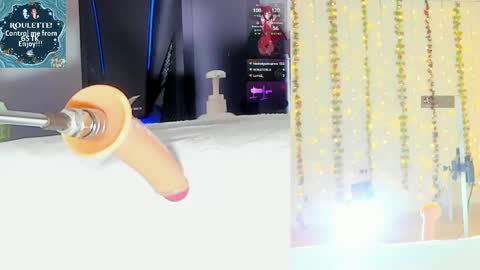 Kitty online show from 04/23/26, 12:29