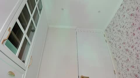 sophie online show from 05/26/26, 06:26