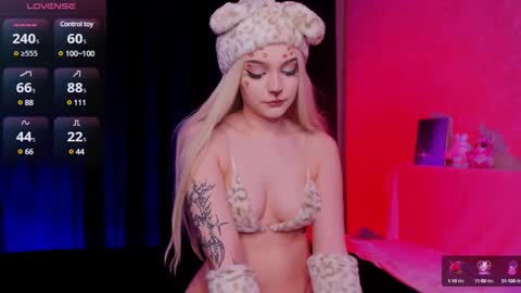 Snapshot of kitty_bang chatting on 12/18/24, 07:47 kitty_bang online show from 12/18/24, 07:47