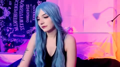 Snapshot of kitty_bang chatting on 01/29/25, 07:25 kitty_bang online show from 01/29/25, 07:25