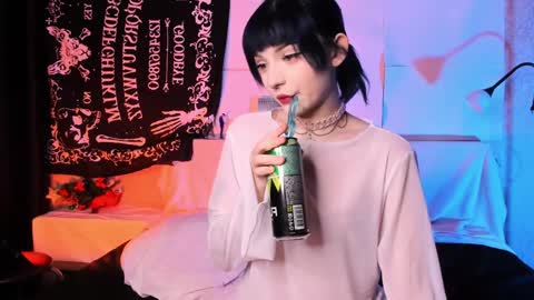 Snapshot of kitty_bang chatting on 02/03/25, 02:13 kitty_bang online show from 02/03/25, 02:13