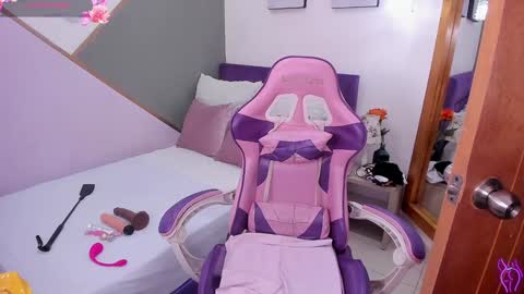 Snapshot of kitty_cayo chatting on 01/18/25, 03:20 Kitty Kayo online show from 01/18/25, 03:20