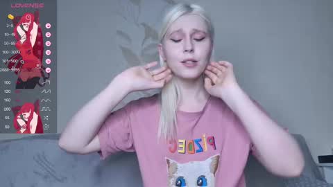 Evelyn online show from 03/07/25, 01:29