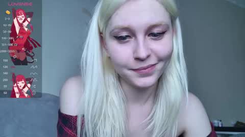 Evelyn online show from 03/08/25, 02:19