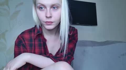 Evelyn online show from 03/09/25, 11:36