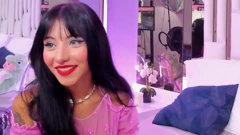 Snapshot of kitty_eliffe chatting on 02/08/25, 09:57 kitty online show from 02/08/25, 09:57