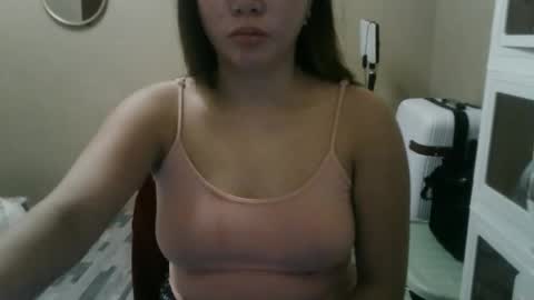 Snapshot of kitty_fussy chatting on 05/17/26, 03:48 kitty_fussy online show from 05/17/26, 03:48