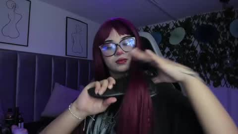 Snapshot of kitty_gang chatting on 05/26/26, 01:56 Camila online show from 05/26/26, 01:56
