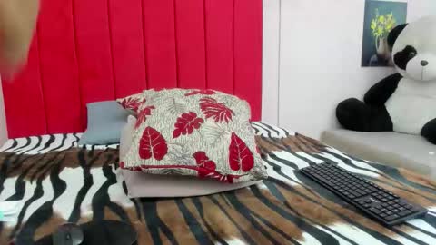 Snapshot of kitty_hot_sex_ chatting on 02/27/26, 10:54 kitty_hot_sex_ online show from 02/27/26, 10:54