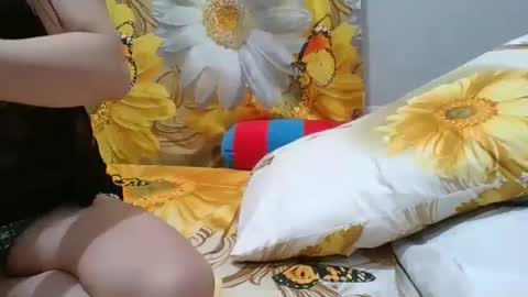 Snapshot of kitty_kate90 chatting on 01/24/25, 02:30 kitty_kate90 online show from 01/24/25, 02:30