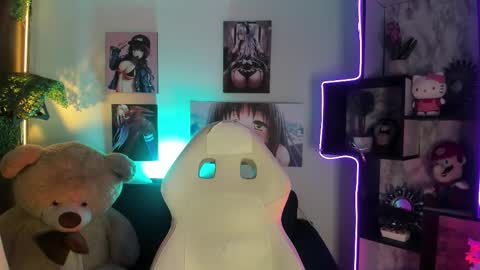 Snapshot of kitty_katte_ chatting on 01/13/26, 11:10 Kate online show from 01/13/26, 11:10