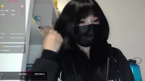 Kitty online show from 09/11/25, 02:33