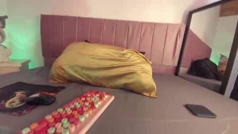 Snapshot of kitty_kryss chatting on 10/02/25, 02:46 kitty_kryss online show from 10/02/25, 02:46