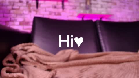 Snapshot of kitty_malach chatting on 09/30/25, 02:27 Kitty online show from 09/30/25, 02:27