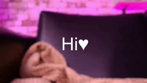 Snapshot of kitty_malach chatting on 10/17/25, 02:37 Kitty online show from 10/17/25, 02:37