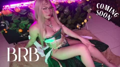 Snapshot of kitty_malach chatting on 11/12/25, 02:56 Kitty online show from 11/12/25, 02:56