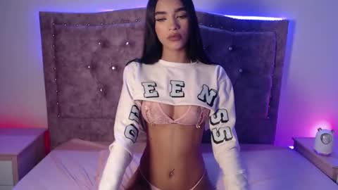 Kitty online show from 11/16/25, 06:41