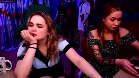 Snapshot of kitty_pantera chatting on 11/07/25, 11:32 kitty_pantera online show from 11/07/25, 11:32