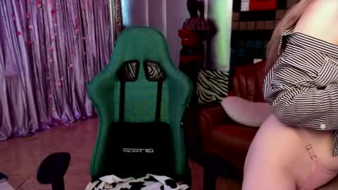 kitty_pantera online show from 04/14/26, 11:38