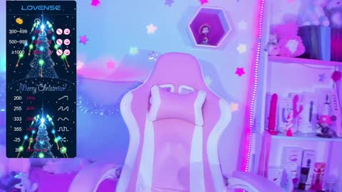 Snapshot of kitty_parker chatting on 12/23/24, 07:17 online show from 12/23/24, 07:17