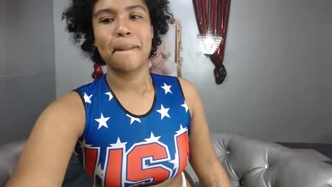 Snapshot of kitty_pervertedx chatting on 01/23/25, 10:44 kitty online show from 01/23/25, 10:44