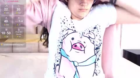 Kitty Rave online show from 09/24/25, 01:47