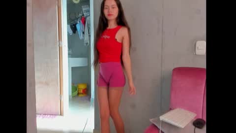 Snapshot of kitty_rose6147 chatting on 11/05/25, 12:16 kitty rose online show from 11/05/25, 12:16