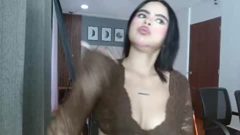 Snapshot of kitty_rousse01 chatting on 07/29/26, 12:03 online show from 07/29/26, 12:03