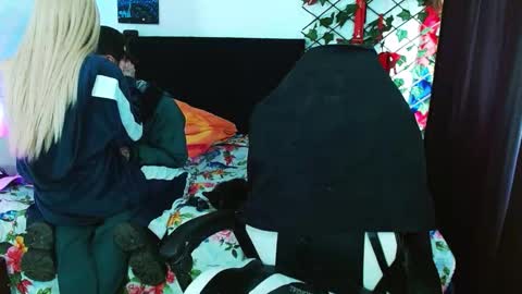 Snapshot of kitty_vaal chatting on 10/09/25, 04:16 kitty_vaal online show from 10/09/25, 04:16