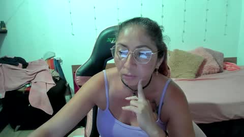 violet online show from 01/28/25, 05:54