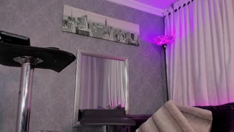 Kendall Saray   online show from 12/13/24, 07:58