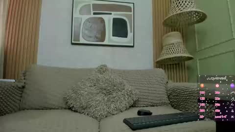 Snapshot of kitty_wild_19 chatting on 02/02/26, 07:12 kitty online show from 02/02/26, 07:12